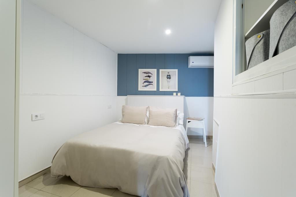 Apartamentos Diaber Gerona 22 Sevilla Eksteriør bilde